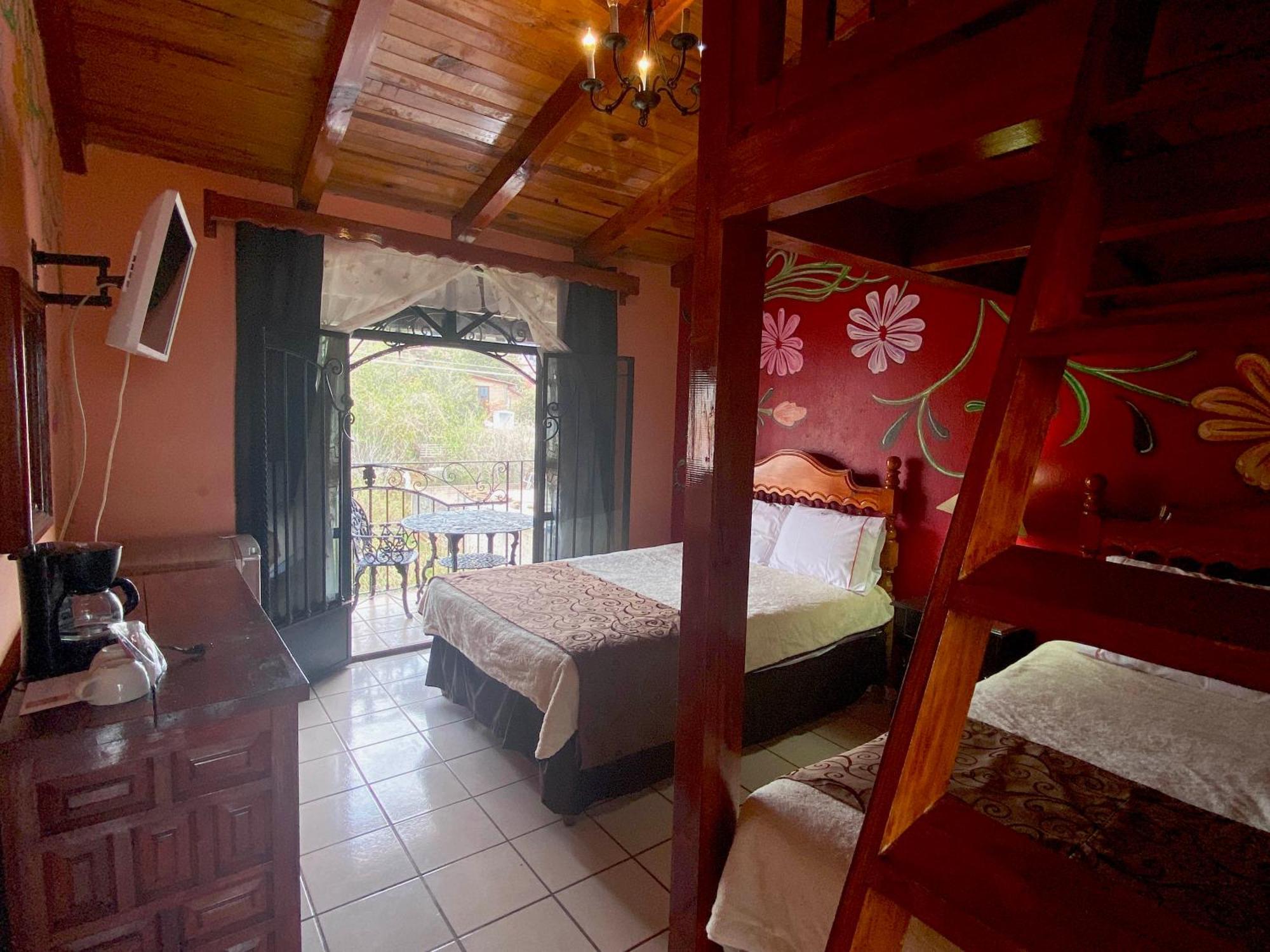 Hotel Real De La Sierra Мазамитла Экстерьер фото